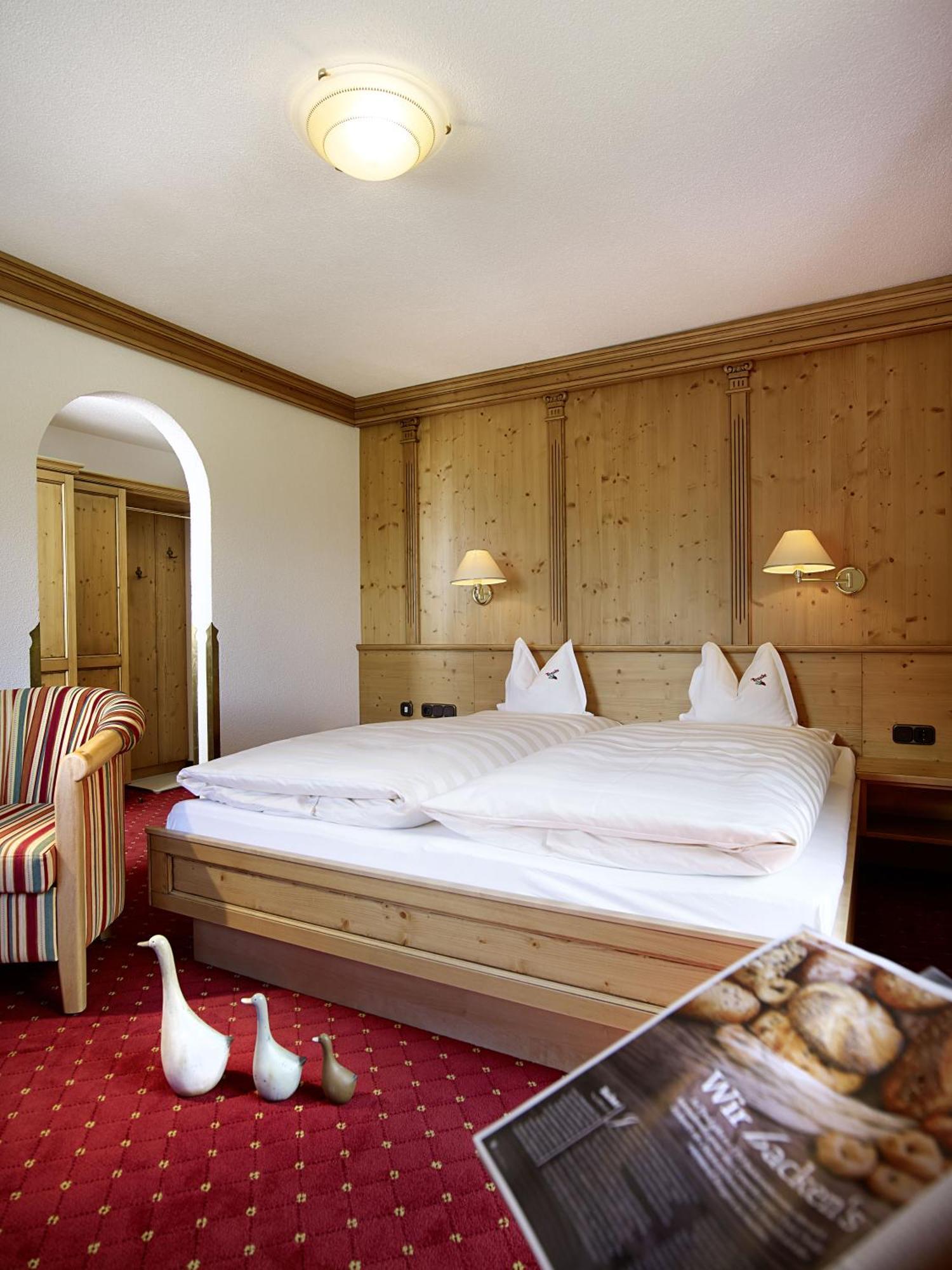 Hotel Traube Петной ам Арлберг Екстериор снимка