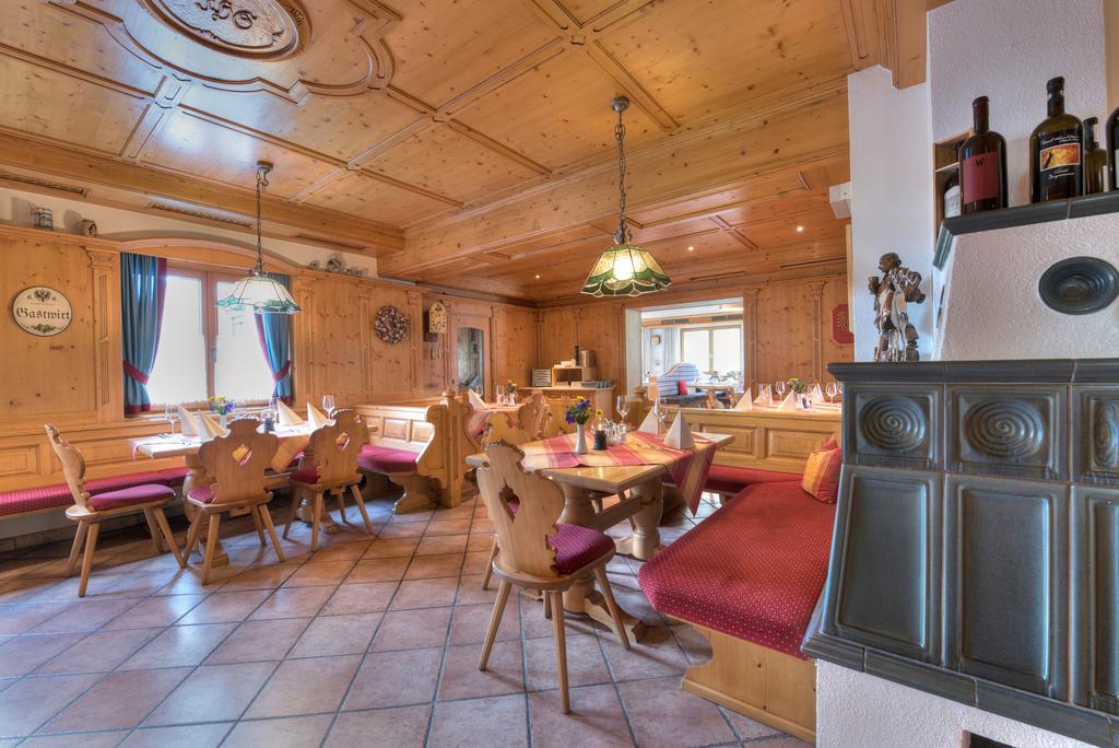 Hotel Traube Петной ам Арлберг Екстериор снимка