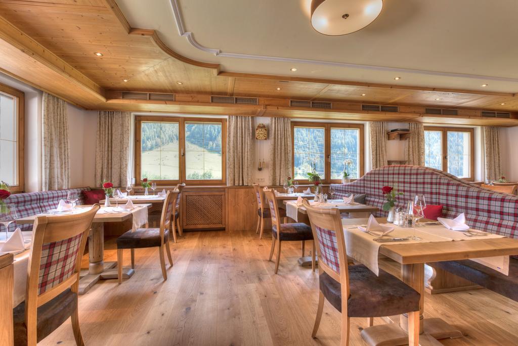 Hotel Traube Петной ам Арлберг Екстериор снимка