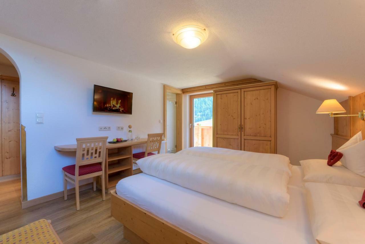 Hotel Traube Петной ам Арлберг Екстериор снимка