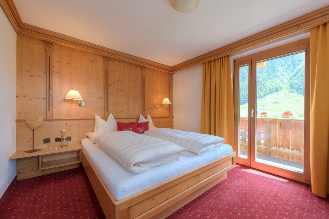 Hotel Traube Петной ам Арлберг Екстериор снимка